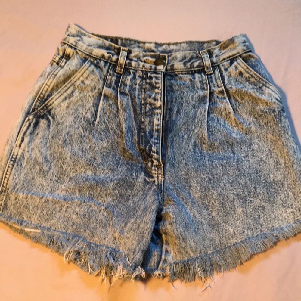 Vintage High Waist Mom cut-off shorts size9/10